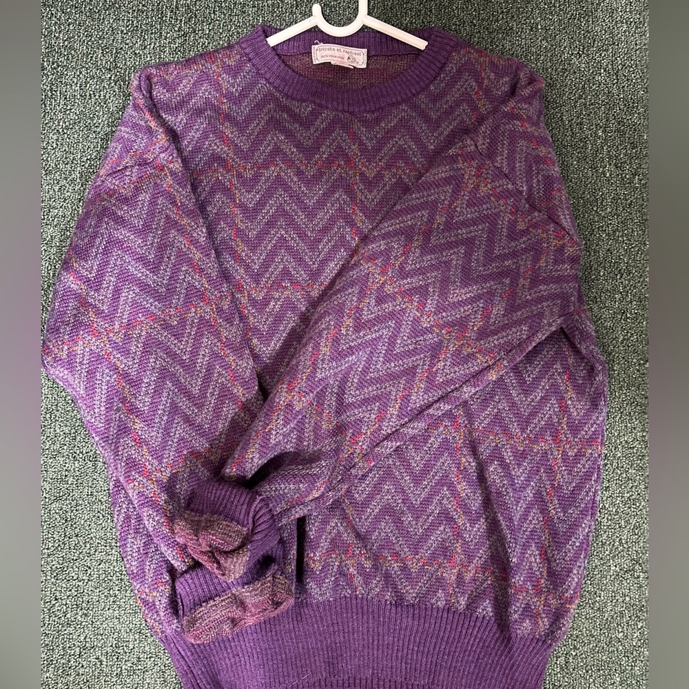 100% virgin wool vintage multicolor purple sweater